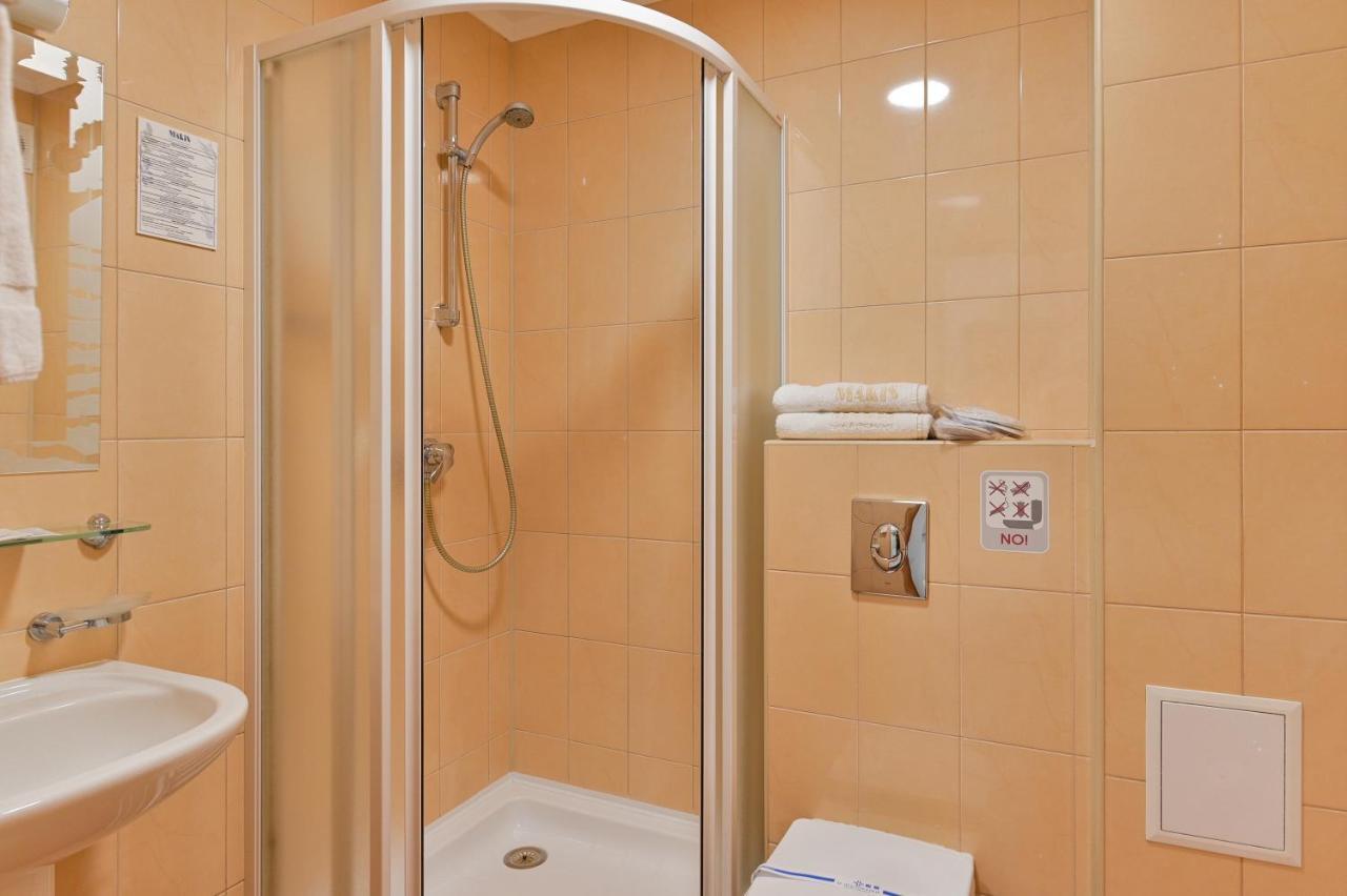 Makis Hotel Spa Poddubtsy Εξωτερικό φωτογραφία