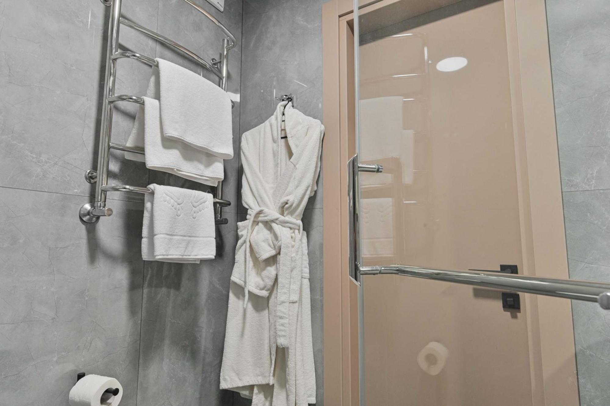 Makis Hotel Spa Poddubtsy Εξωτερικό φωτογραφία
